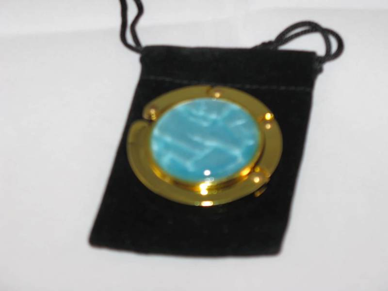 Portemonnaie Aufhänger Portemonnaie Aufhänger von NATNICARTISANS