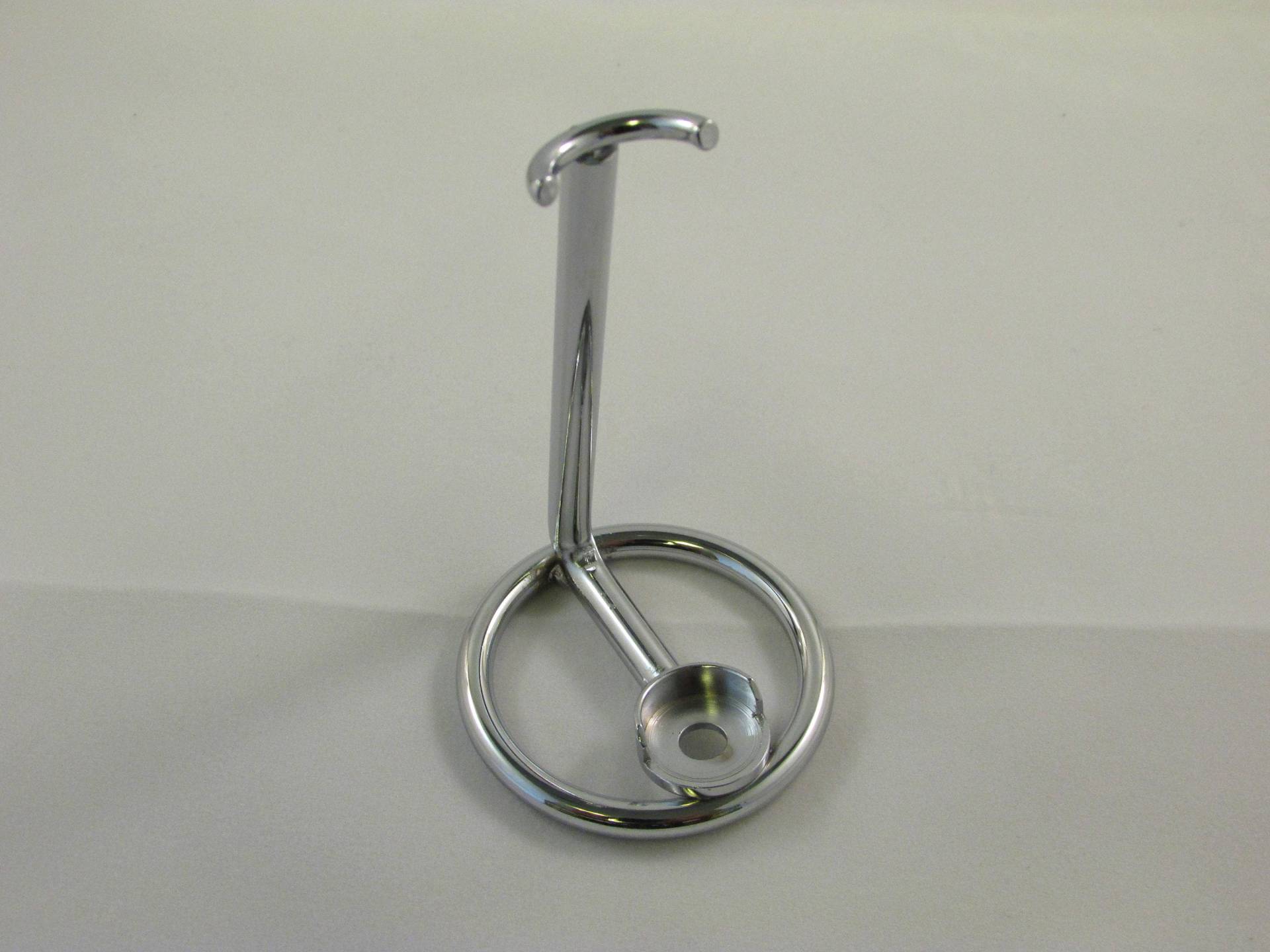 Verchromter Universal-ständer Für Rasiermesser | Mach 3, Venus, Fusion Und Sicherheit | De Rasierergriffe - Verchromter Universal-ständer Für Rasiermesser | Mach 3, Venus, Fusion Und Sicherheit | De Rasierergriffe - von NATNICARTISANS