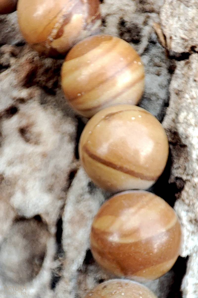 Brauner Jaspis Perlen Armband von NATURACREATiiONS