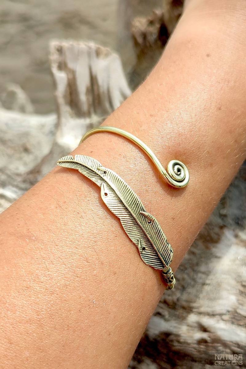 Spiral Feder Armband ๑ Einstellbar Messing von NATURACREATiiONS