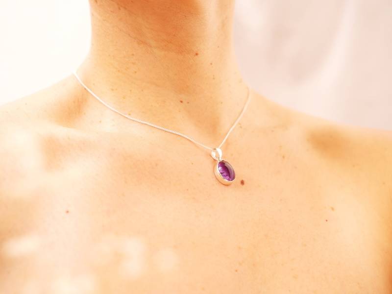 Filigrane Amethyst Kette 925Er Silber Mit Anhänger, Ovaler Anhänger in Echtsilber Gefasst von NATUrcORPUritual