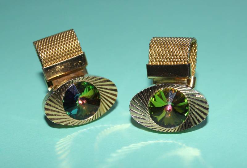 Vintage Swarovski Glas Und Manschettenknöpfe Mit Goldton von NAttic