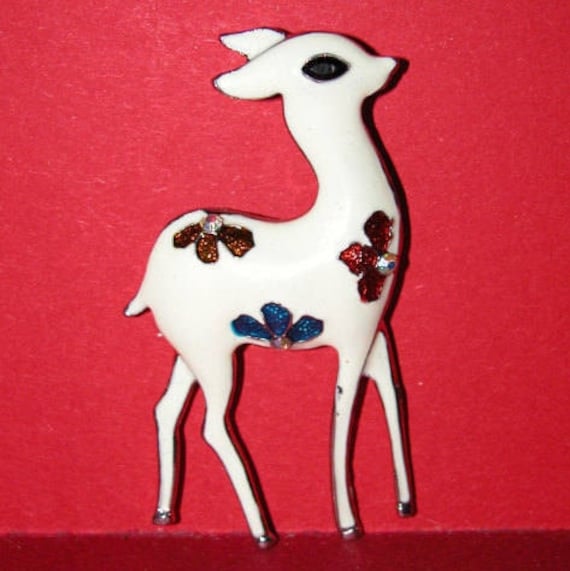Vintage Weiße Emaille & Strass Brosche/Bambi/Gazelle von NAttic