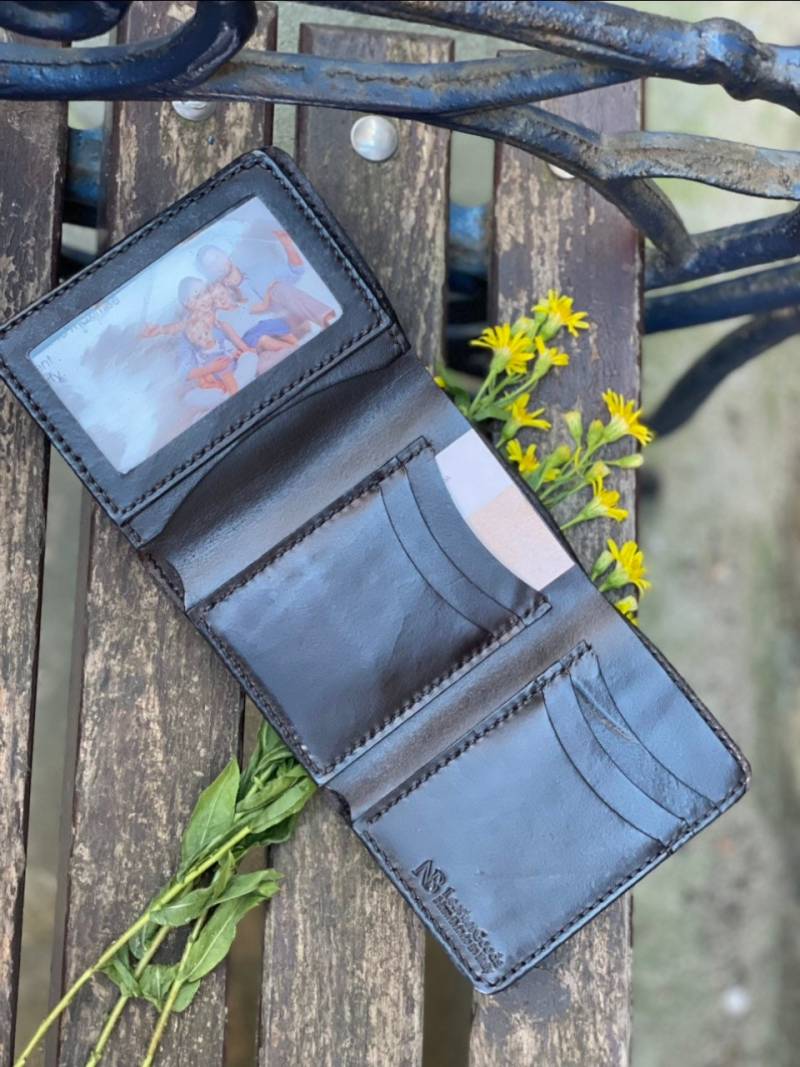 Vertikale Herrenbrieftasche - Handgemachte Dreifache Aus Echtem Leder Made in Italy Geschenk Für Ihren Freund, Vater Und Sohn von NBLeatherGoods