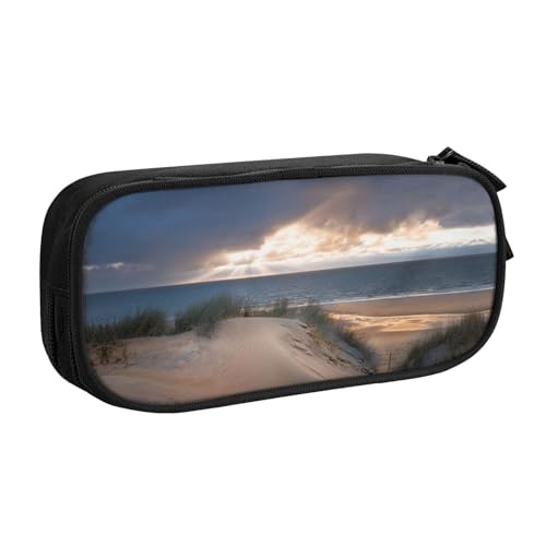 NBSNGSLS Federmäppchen mit Stranddünen-Aufdruck, stilvolles Federmäppchen – organisieren Sie Ihre Schreibwaren mit Eleganz, Schwarz , Einheitsgröße, Kinderrucksack von NBSNGSLS