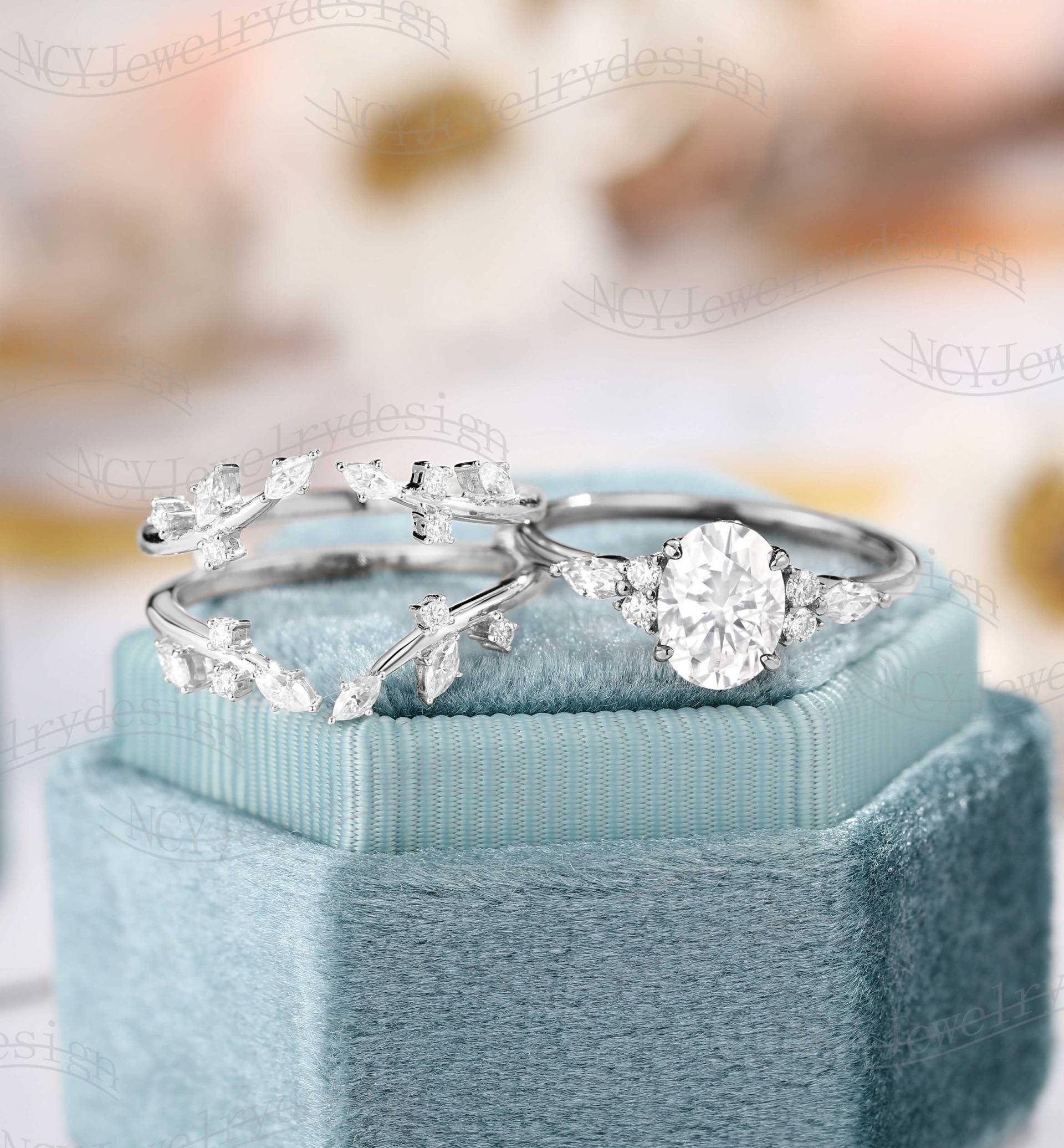 Oval Moissanite Verlobungsring, Blatt Ring, Enhancer Ring Weißgold, Zweig Ring, Zarte Diamant von NCYJewelrydesign