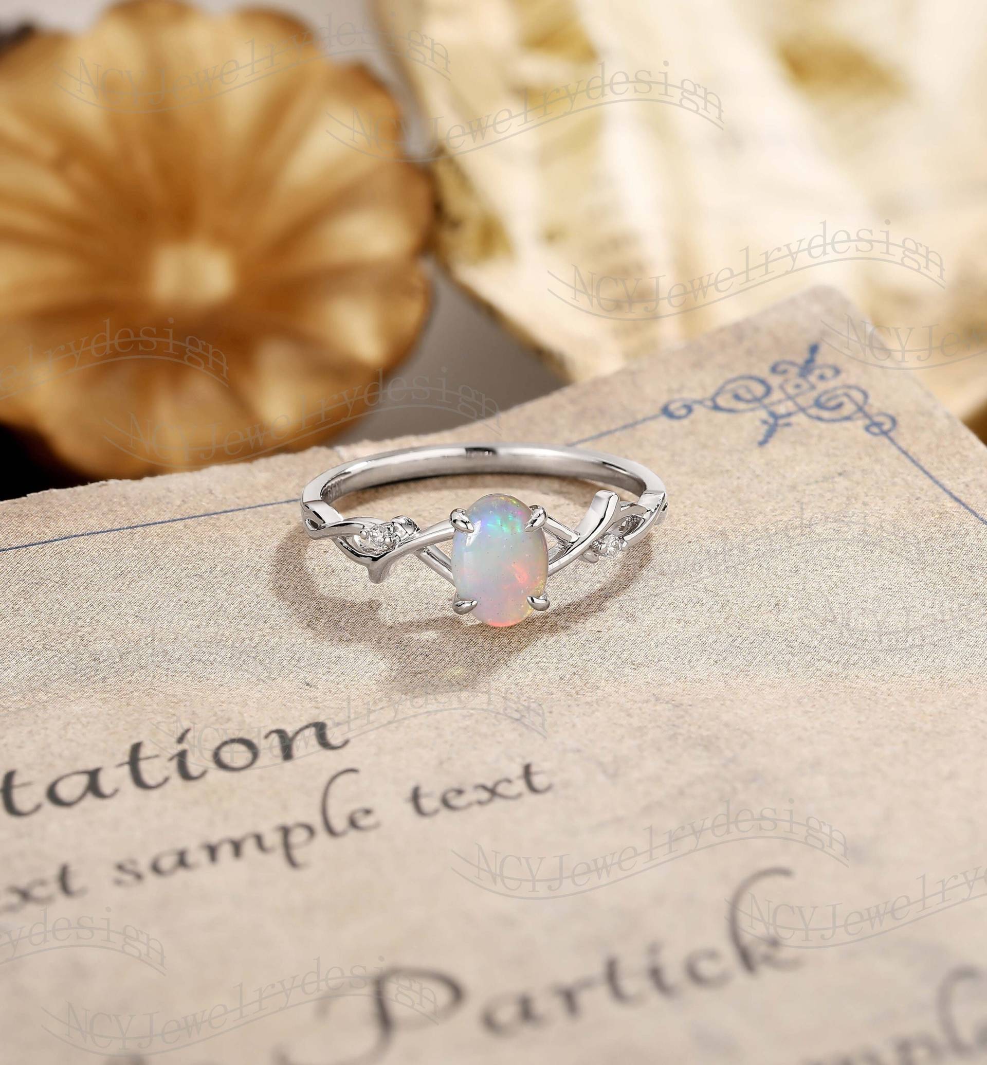 Oval Opal Verlobungsring, Echter Ring, Zierlicher Moissanit Zweige Ring Weißgold, Geflochtener Gewebter Natur Inspirierter von NCYJewelrydesign