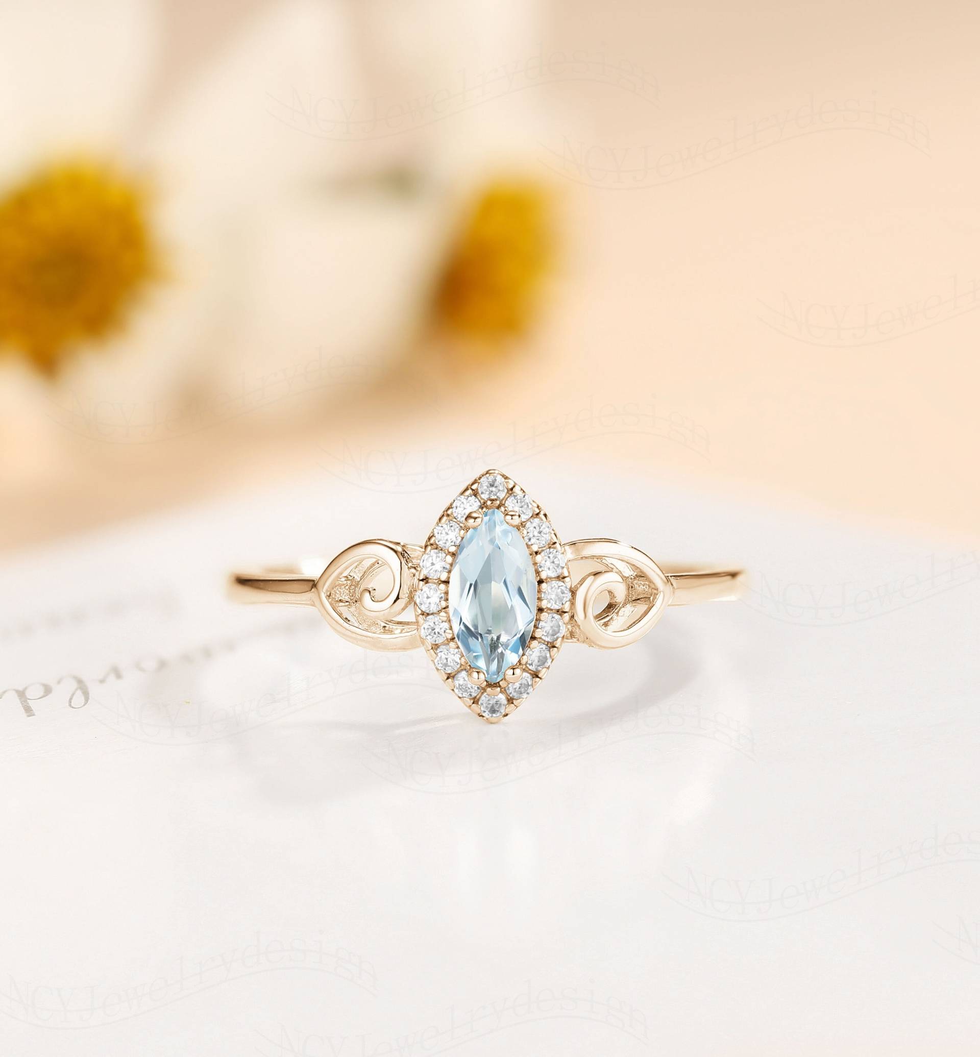 Vintage Aquamarin Verlobungsring, Marquise Ring, Halo Moissanite Zierlicher Ring Rose Gold, Blatt Zarter Diamant von NCYJewelrydesign