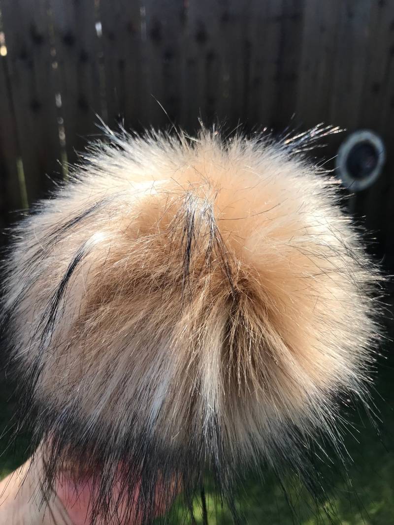 Oasis Kunstfell Bommel Oasis Kunstfell Bommel von NDHHandmade