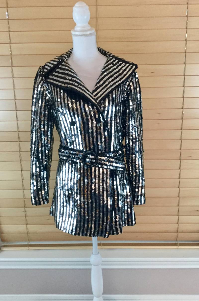Valentina Vintage Pailletten Silber Und Schwarz Gestreifte Zweireihige Jacke von NEONBULL