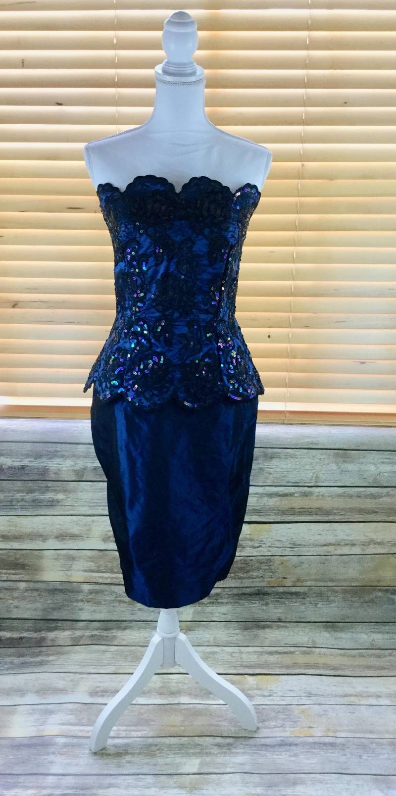 Vintage Pailletten Trägerloses Paillettenkleid Jessica Mcclintock von NEONBULL