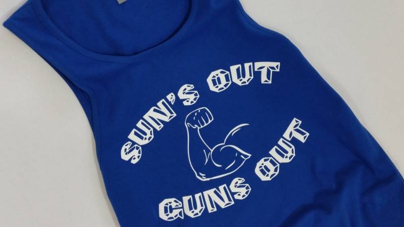 Royal Blue Suns Out Guns Tank Top Lustiges Muskel Top, Genialer Sommer Tank, Lustige Tops Für Das Fitnessstudio von NEPAwear