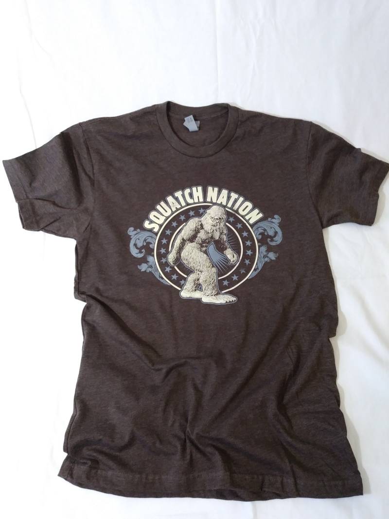 Squatch Nation Braun von NEPAwear