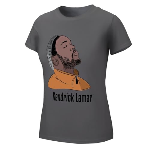 Damen Ken*drick Baumwolle T-Shirts Coole Logo Druck Schwarz La*mar T Shirts Rundhals Kurzarm Sommer lässig Singer Tshirts Crew Neck Bluse Tops für Frauen Fans Merch Geschenke Damen Ken*drick Baumwolle T-Shirts Coole Logo Druck Schwarz La*mar T Shirts Rundhals Kurzarm Sommer lässig Singer Tshirts Crew Neck Bluse Tops für Frauen Fans Merch Geschenke von NEUITAE
