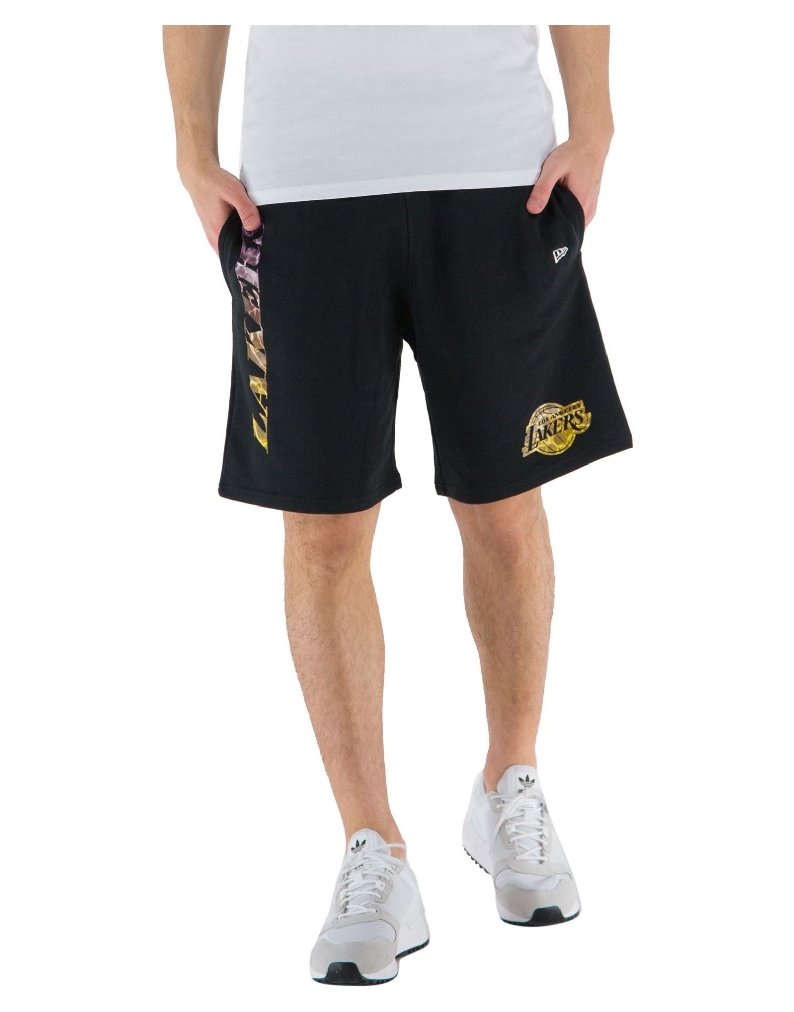 NEW ERA Shorts & Bermudashorts Herren Schwarz von NEW ERA