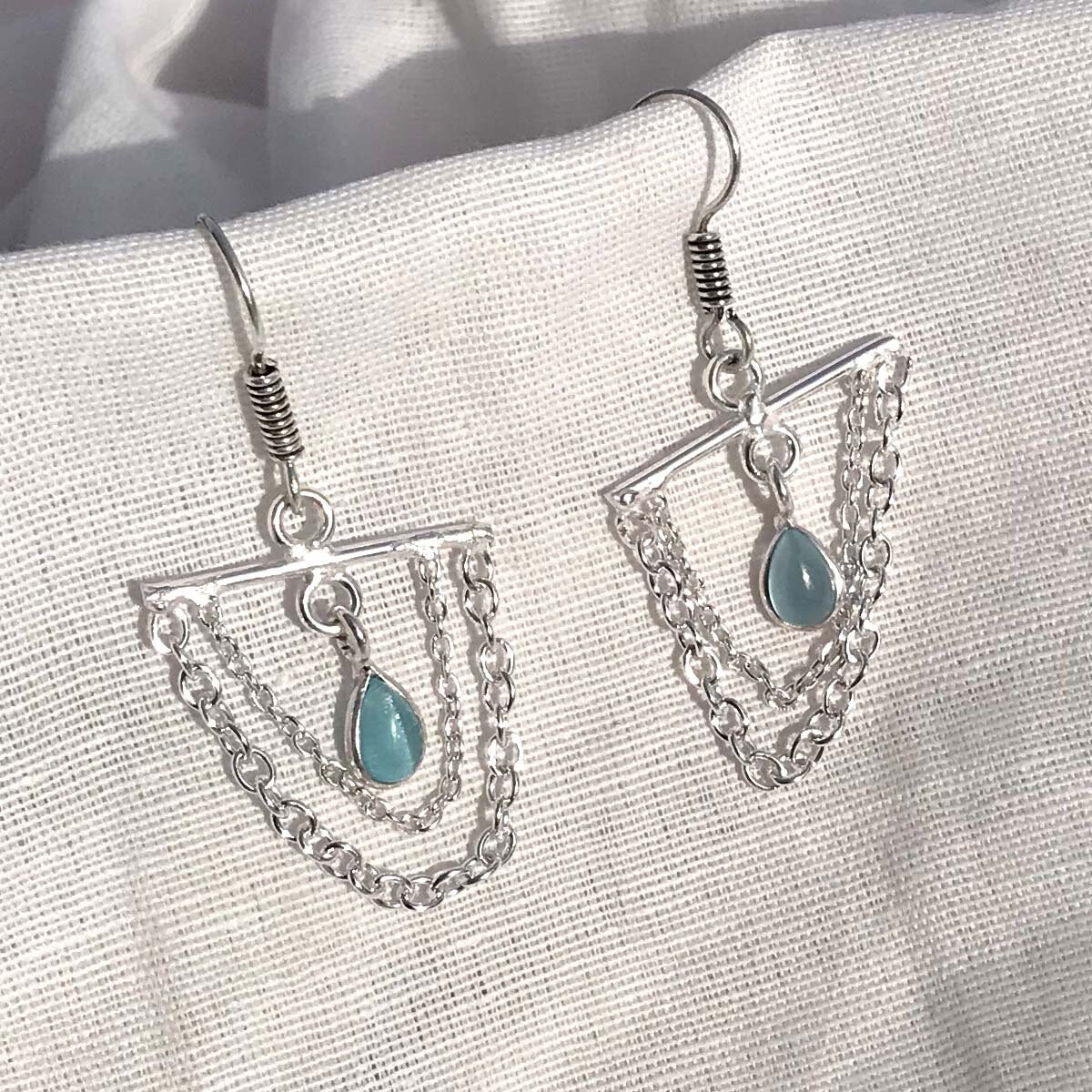 Aqua Chalcedon Edelstein Ohrringe, Silber Overlay Handgemachte Hippie Boho Kristall Ohrringe von NEWCELLECTION