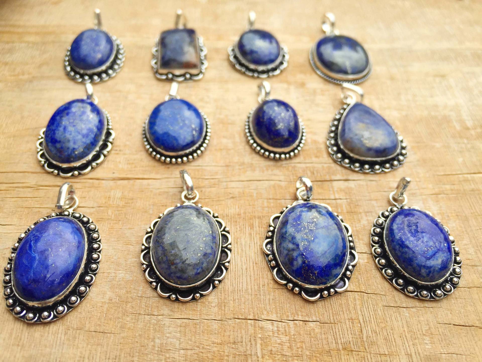 Natürlicher Lapislazuli Anhänger, Lapis Schmuck, Versilberter Kettenanhänger, Frauen Geburtstagsgeschenk Naturstein Schmuck von NEWCELLECTION