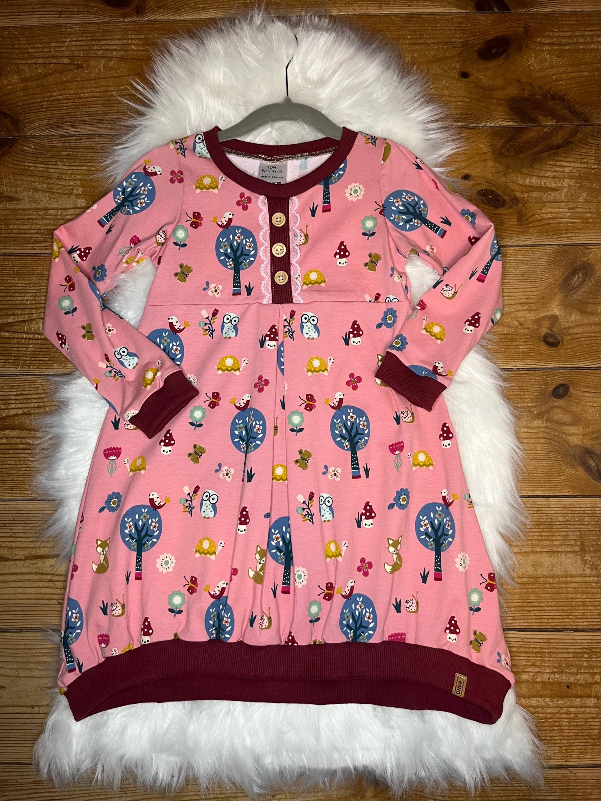 Handmade Kleid Gr 104 von NHDesignBeautifulOne