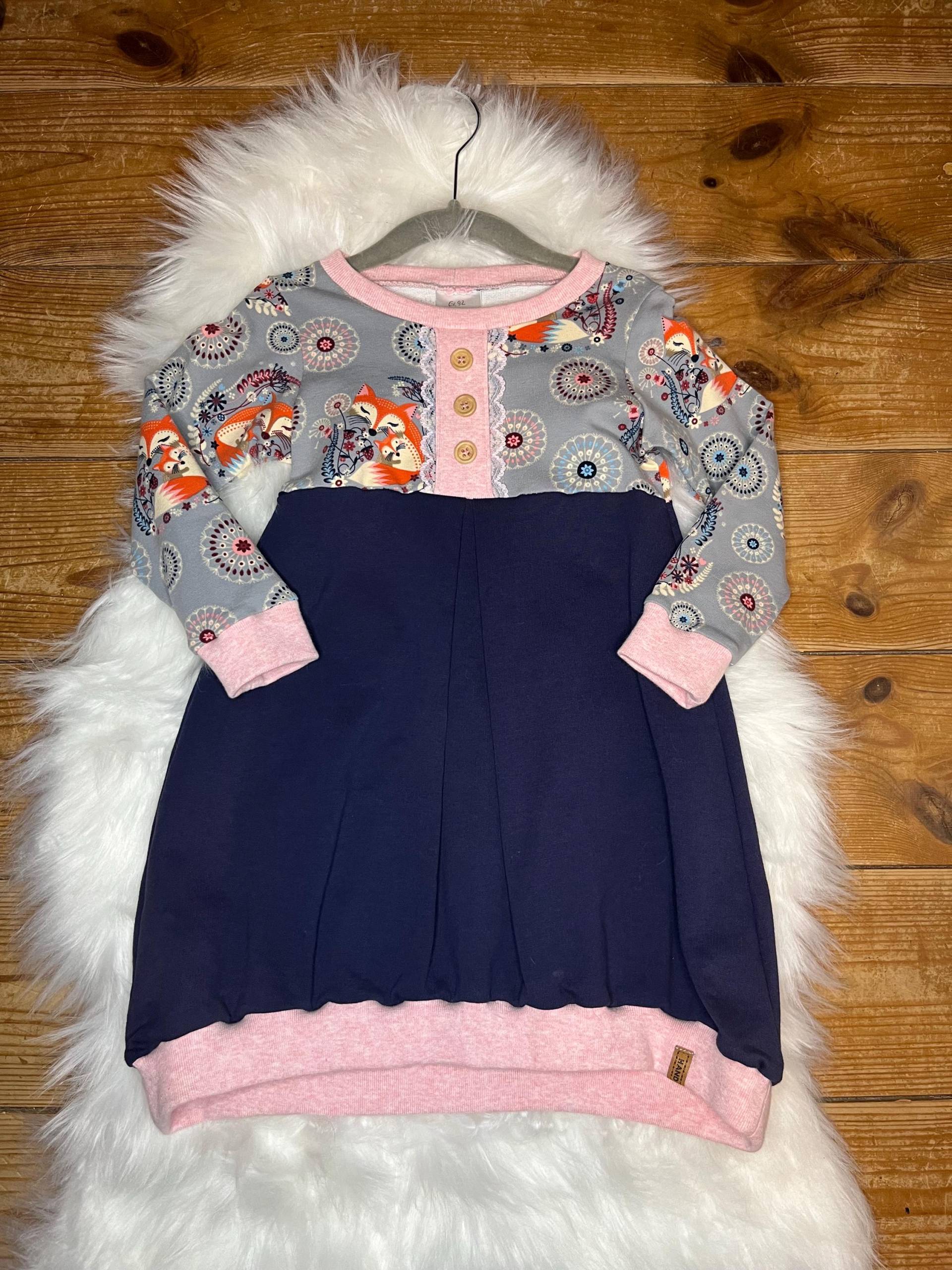 Handmade Kleid Gr 92 von NHDesignBeautifulOne