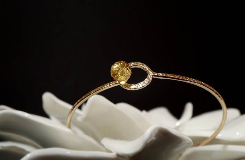 1, 5 Ct Citrin Orbit Armreif | November Geburtsstein Geburtstagsgeschenk 14Kt Gold Fill Oder Sterling Silber Geschenk Zum 13.hochzeitstag 1, 5 Ct Citrin Orbit Armreif | November Geburtsstein Geburtstagsgeschenk 14Kt Gold Fill Oder Sterling Silber Geschenk Zum 13.hochzeitstag von NICCOLETTI