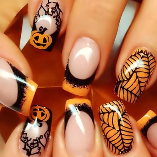 NICENEEDED 24 Stück Halloween Press On Nägel Kurze Quadratische Kunstnägel Mit Schwarzem Spinnennetz Design Orange Kürbis Künstliche Nägel Für Frauen Maniküre Kunst von NICENEEDED