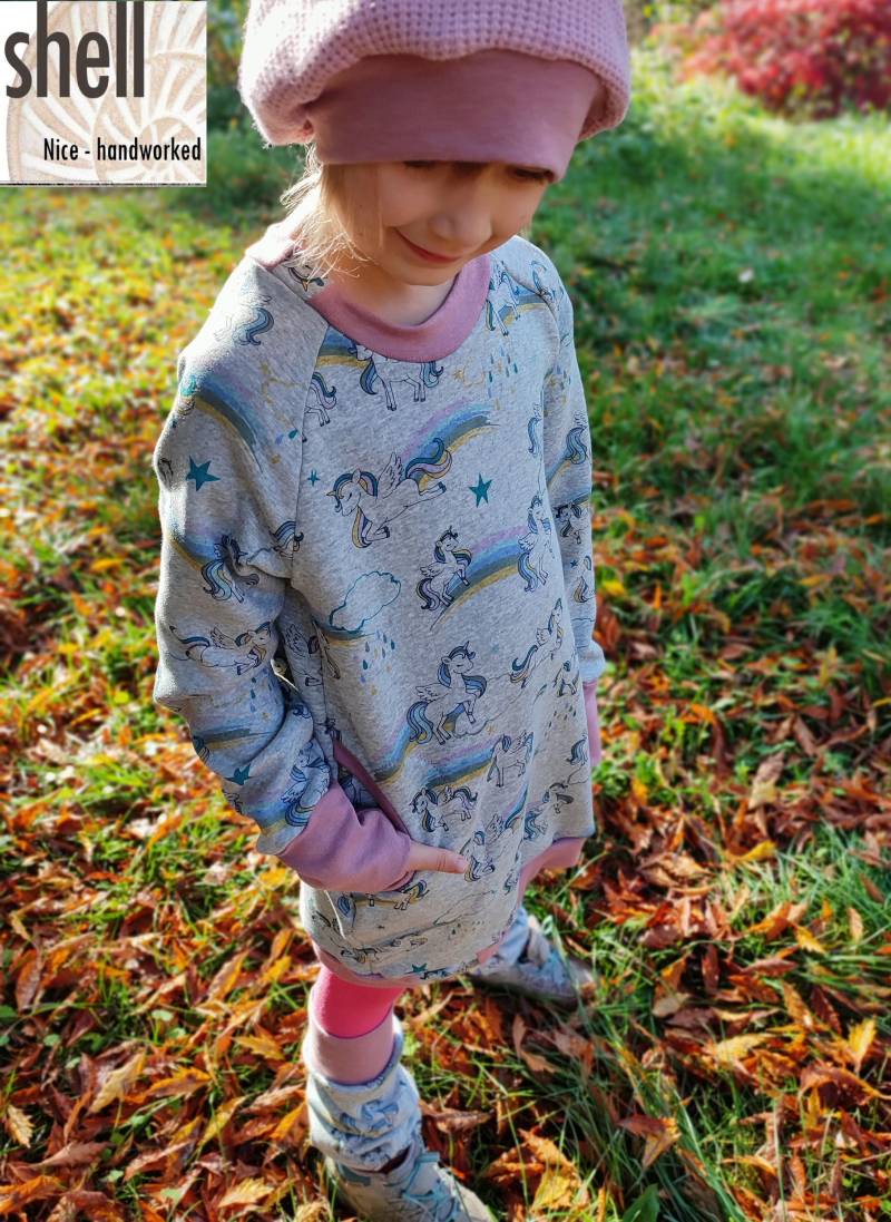 Raglan-Kleid Einhorn, Regenbogen, Warmer Wintersweat, Wohlfühlkleid Aus Alpenfleece in Gr. 92-146 von NICEhandworked