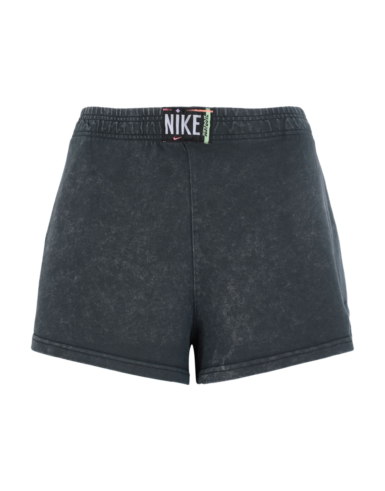 NIKE Shorts & Bermudashorts Damen Granitgrau von NIKE