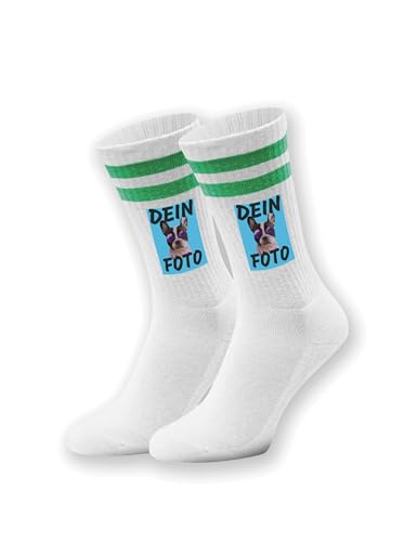NIMAMA Damen & Herren Socken bedrucken lassen mit eigenem Foto - Unisex Tennissocken als Geschenk - Weiße Sportsocken mit lustigem Logo Statement - Weiß/Grün 36/41 von NIMAMA