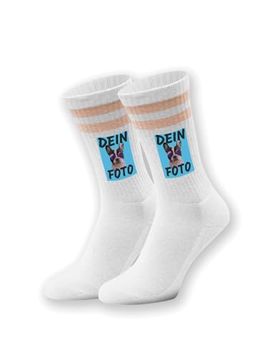 NIMAMA Damen & Herren Socken bedrucken lassen mit eigenem Foto - Unisex Tennissocken als Geschenk - Weiße Sportsocken mit lustigem Logo Statement - Weiß/Orange 36/41 von NIMAMA
