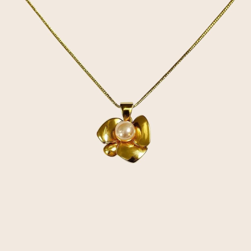 Blume Der Perle - Edle Halskette Aus 925 Silber 18K Vergoldet von NINASIAjewelry