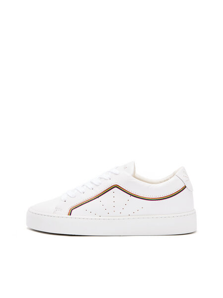 NINE TO FIVE #gràcia - minimalistischer Damen Laced Sneaker aus Bioleder von NINE TO FIVE