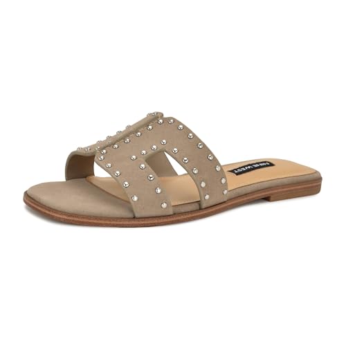 Nine West Damen Giny Flat Sandal, Light Natural Suede 111, 42 EU von NINE WEST