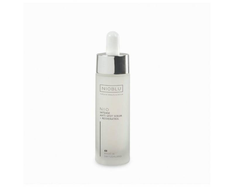 NIOBLU Gesichtsserum NIOBLU Intensives Anti Pigmentfleckenserum mit Resveratrol von NIOBLU
