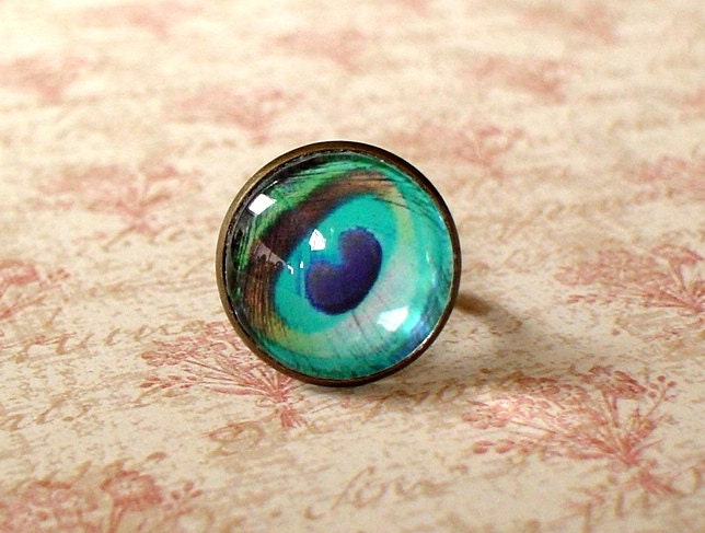 20% Off - Hell Teal Blau Pfauenauge Feder Ring , Süßes Und Süßes Geschenk Für Sie 20% Off - Hell Teal Blau Pfauenauge Feder Ring , Süßes Und Süßes Geschenk Für Sie von NJsDreamBoxes