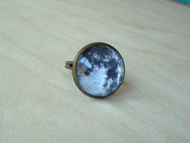 20% Off -Schwarz-Weißer Vollmond Ring, Schönes Geschenk Für Sie 20% Off -Schwarz-Weißer Vollmond Ring, Schönes Geschenk Für Sie von NJsDreamBoxes