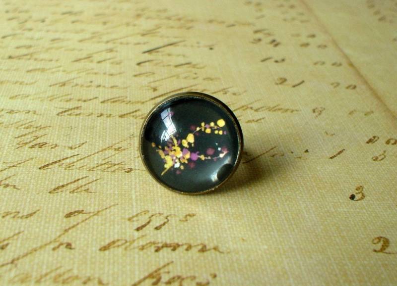 20% Off -Spirit Of Tree, Gelb Gold Schwarz Ring, Moderne Geschenkidee von NJsDreamBoxes