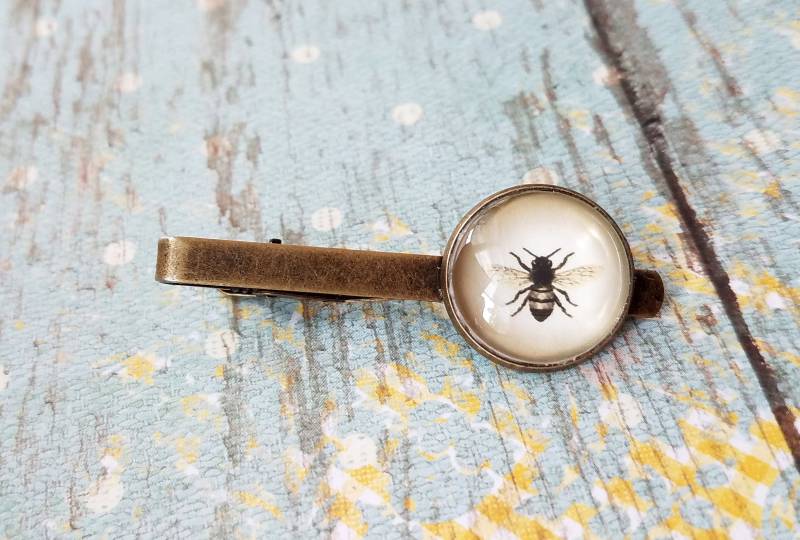 20% Sale - 18 Mm Honigbiene Krawattenklammer Im Vintage-stil, Vintage-Look, Herrenzubehör, Perfekte Geschenkidee 20% Sale - 18 Mm Honigbiene Krawattenklammer Im Vintage-stil, Vintage-Look, Herrenzubehör, Perfekte Geschenkidee von NJsDreamBoxes