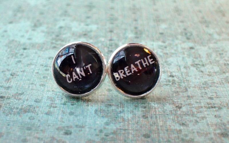 Schwarz-Weiß I Can't Breathe Ohrstecker Schwarz-Weiß I Can't Breathe Ohrstecker von NJsDreamBoxes