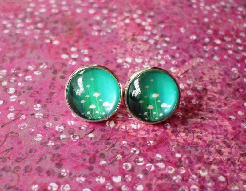 Waldpilz , Glowing - Teal Green Ohrstecker, Besonderes Süßes Geschenk Für Sie von NJsDreamBoxes
