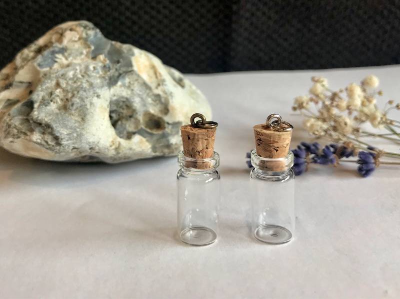 Kettenanhänger Glasfläschchen Zum Selber Befüllen Anhänger Diy von NKcraftsAndJewelry