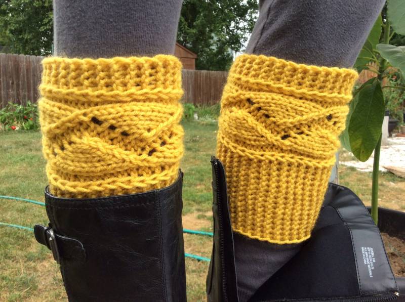 Damen-Boot-Manschetten, Gestrickte Boot-Topper, Boot Toppers, Accessoires, Acryl-Senffarbe Oder Ausgewählte Farben von NKnitting