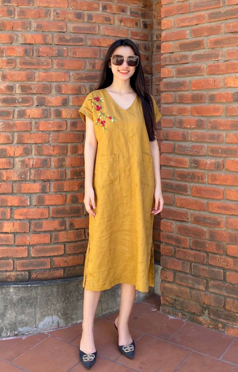 Leinenkleid. Leinen Besticktes Kleid. Ärmel Leinenkleid Mit Taschen von NLinenDesigns