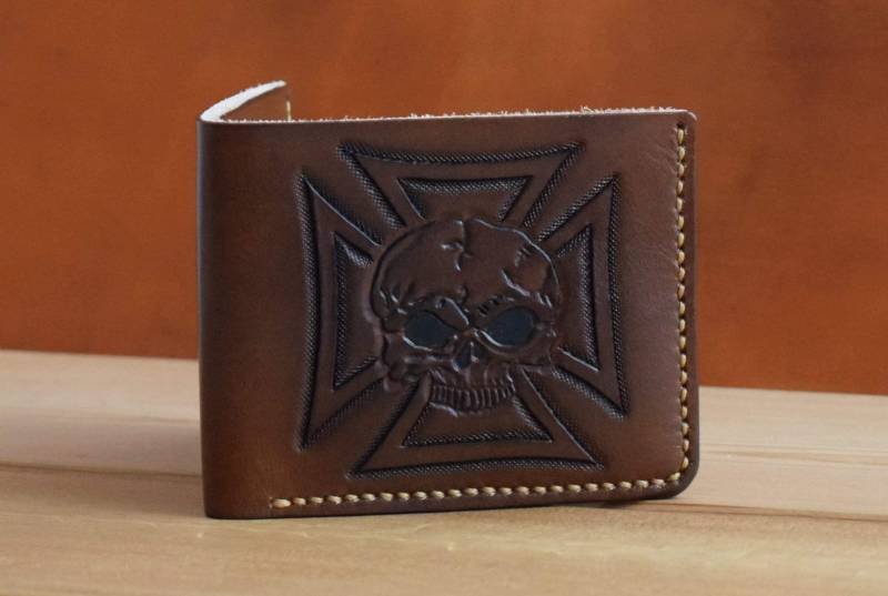 Handgefertigte Geldbörse Aus Pflanzlich Gegerbtem Leder von NMLeatherShop