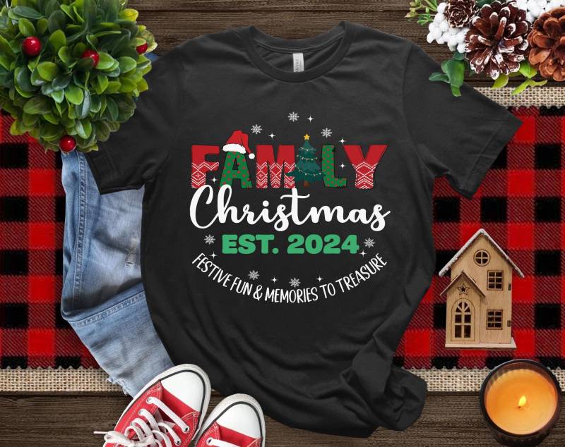 Familie Weihnachten 2024 Festliche Familiengruppe Shirts, Weihnachtsfamilie Shirt, Weihnachtsgruppe Weihnachtspyjamas Weihnachtsgeschenke von NMSCharms