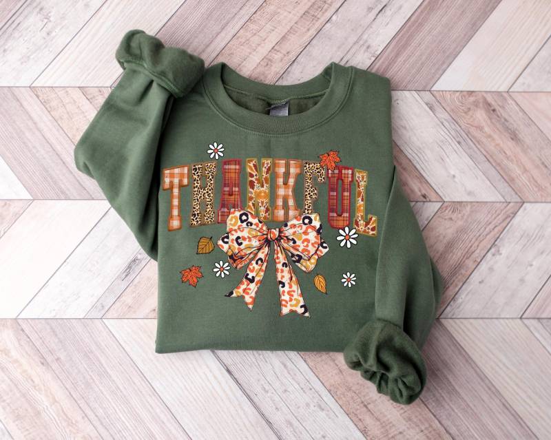 Thanksgiving-Sweatshirt, Kürbissaison-Pullover, Thanksgiving-T-Shirt, Halloween-Shirt, Herbstbekleidung, Herbst-Hoodie, Thanksgiving-Geschenke von NMSCharms