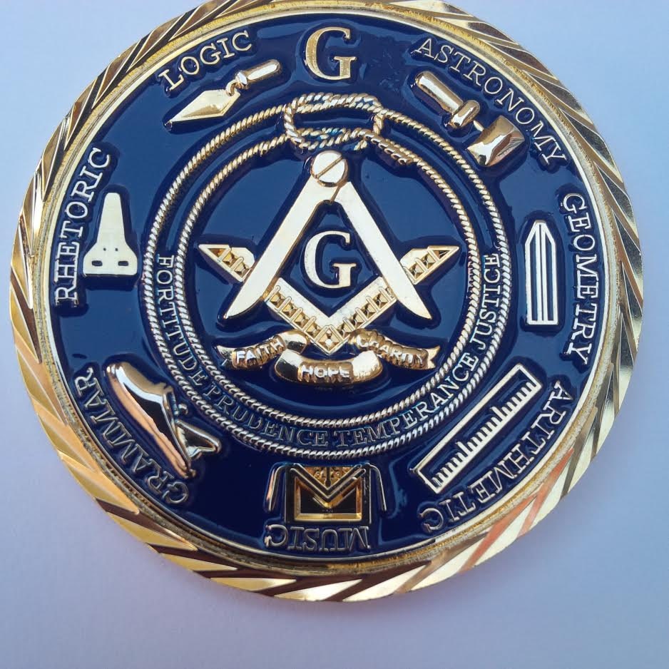 Freimaurer A Brotherhood Of Man Unter Die Vaterschaft Gottes Gedenk Maurermeister Goldene Münze Freimaurer A Brotherhood Of Man Unter Die Vaterschaft Gottes Gedenk Maurermeister Goldene Münze von NMSMasonicOutfitters