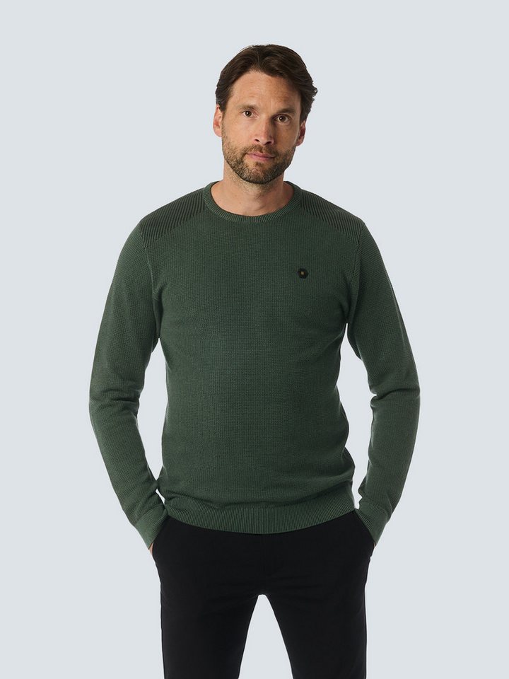 NO EXCESS Rundhalspullover No Excess Rundhalspullover mit Raffinierter Zwei-Farben-Jacquard von NO EXCESS