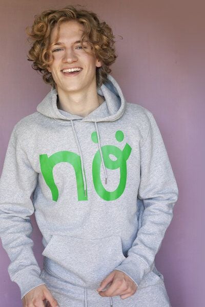 NÖ by LOVE IT GREEN NÖ Hoodie Unisex von NÖ by LOVE IT GREEN