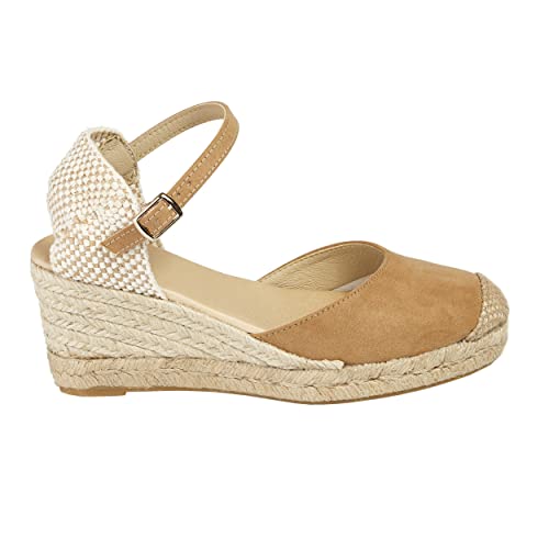 NOESLOMISMO BY DILEMA No es lo mismo - Espadrille - Jute-Sandale mit Keilabsatz für Damen Plateauschuhe 3-Kordel-Espadrille mit Schnalle und geschlossener Spitze Farbe: sandfarben, grün, rot, Ansteckn von NOESLOMISMO BY DILEMA