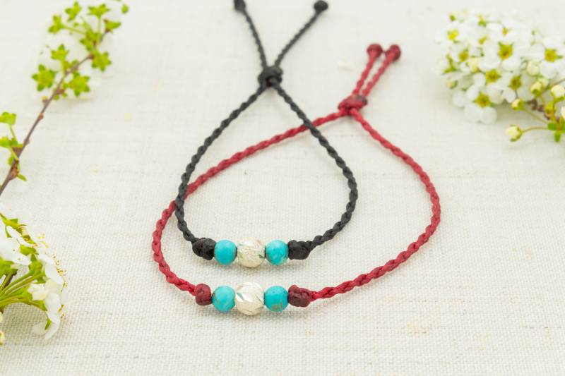 Armband 925 Sterling Silber Muttertag Ostern Geschenk Türkiser Howlith Makramee Perle Verstellbare Länge/ Farben Handgemacht von NOKmacrame